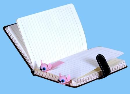 بوك مارك مجسم- سنفور روز